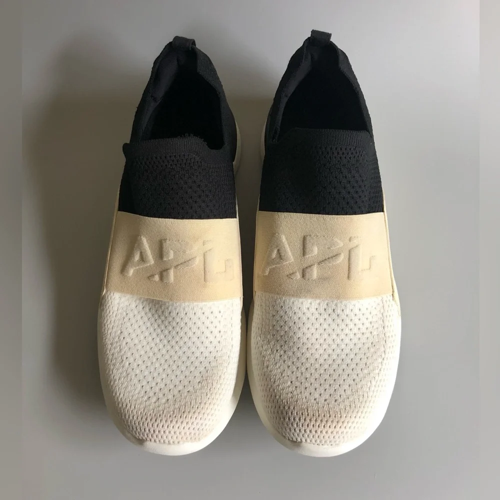 TechLoom Bliss Knit Running Shoe (Women) Size: US 7.5 EUR 38 - Picture 3 of 12